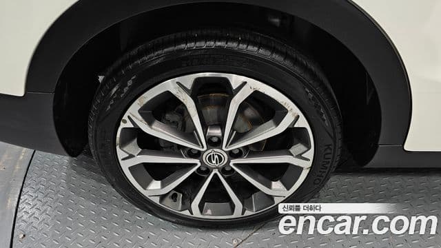 KG모빌리티(SsangYong) Tivoli Air дизель IX 2WD, 2017 все фото