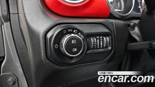 Jeep Wrangler (JL) 2.0 Rubicon Power top 4도어, 2022 17