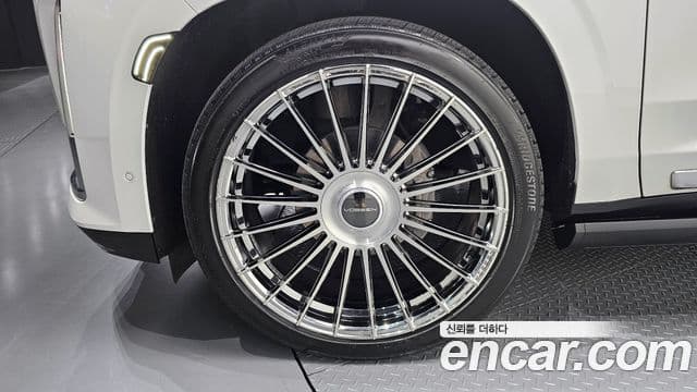 Cadillac Escalade 5세대 Premium Luxury Platinum, 2021 все фото