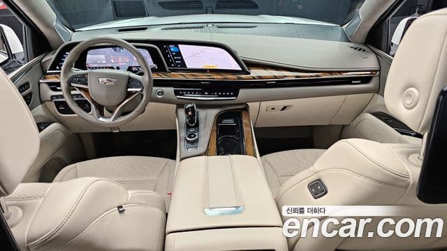 Cadillac Escalade 5세대 Premium Luxury Platinum, 2021 7