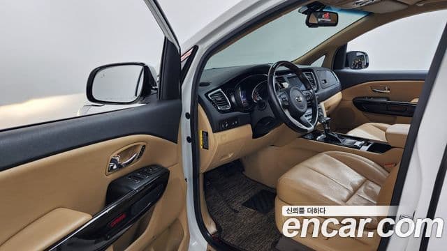 Kia All New Carnival President, 2018 10