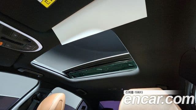 Genesis G70 Elite, 2019 18