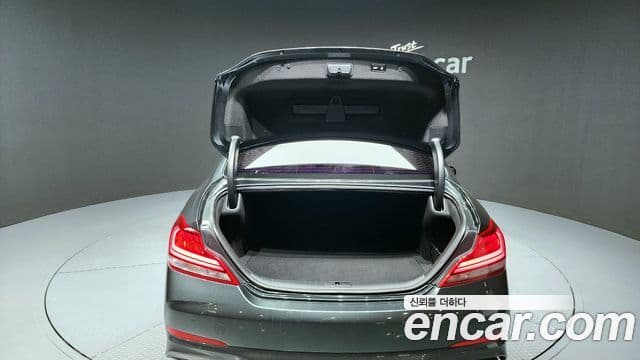 Genesis G70 Elite, 2019 20