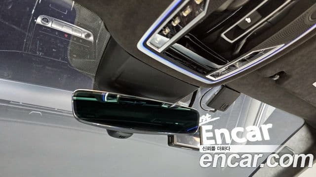 Audi A8 (D5) 60 TFSI Quattro LWB, 2021 16