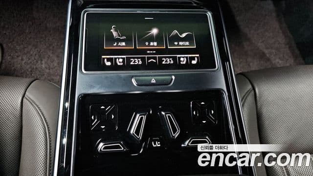 Audi A8 (D5) 60 TFSI Quattro LWB, 2021 17