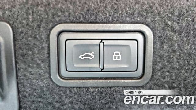 Audi A8 (D5) 60 TFSI Quattro LWB, 2021 20