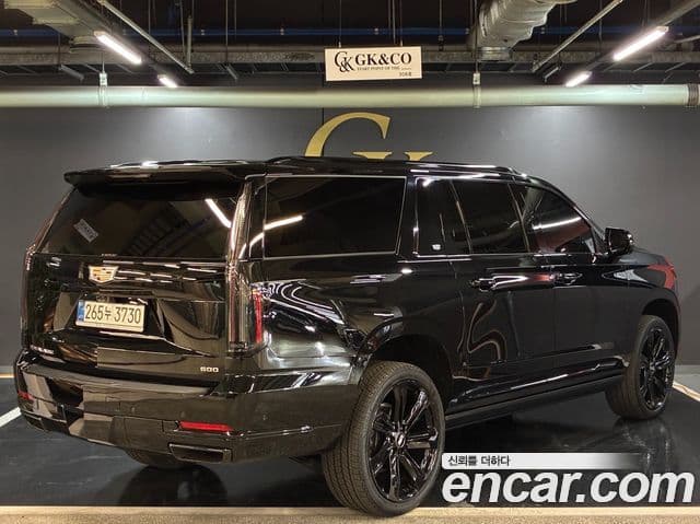 Cadillac Escalade 5세대 ESV Sport Platinum, 2025 4