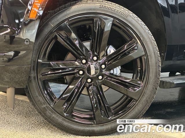 Cadillac Escalade 5세대 ESV Sport Platinum, 2025 20
