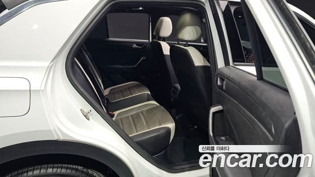 Volkswagen T-Roc Premium, 2021 12