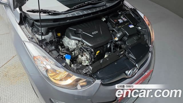 Hyundai Avante MD M16 GDI Avenue, 2013 6