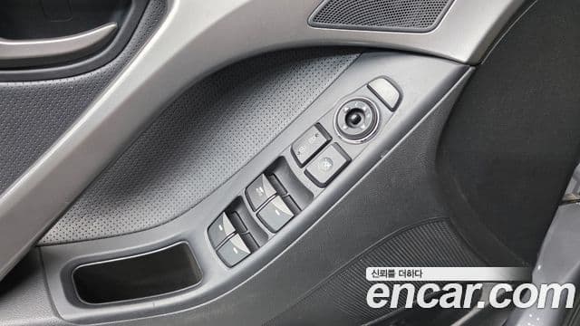 Hyundai Avante MD M16 GDI Avenue, 2013 12