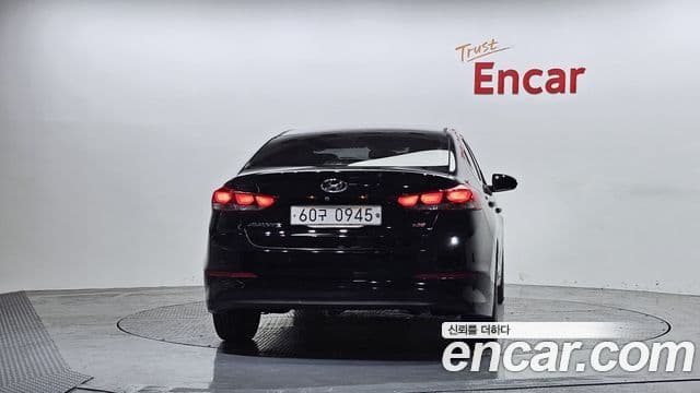 Hyundai Avante AD Special, 2016 4