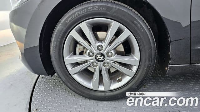 Hyundai Avante AD Special, 2016 все фото