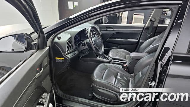 Hyundai Avante AD Special, 2016 10