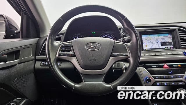 Hyundai Avante AD Special, 2016 13