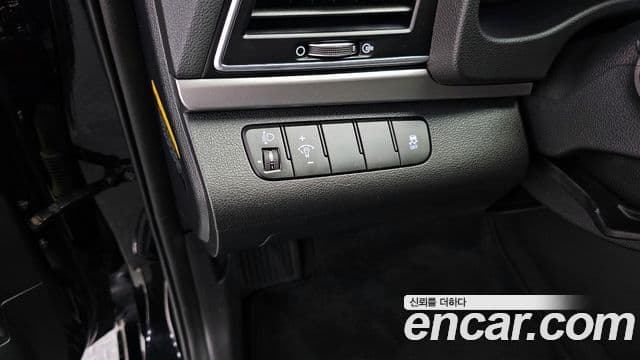 Hyundai Avante AD Special, 2016 17