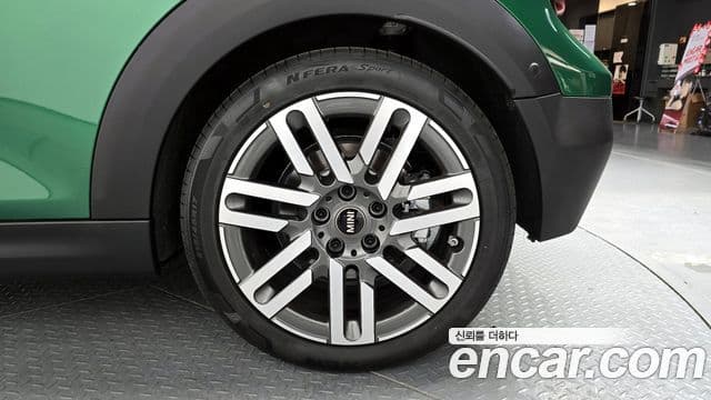 Mini Cooper C кабриолет 4세대 Classic, 2025 все фото