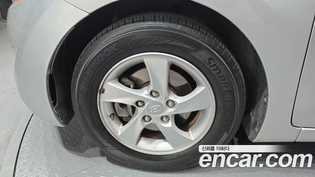 Hyundai Avante MD M16 GDI Smart, 2013 все фото