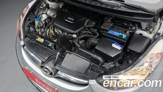 Hyundai Avante MD M16 GDI Smart, 2013 6