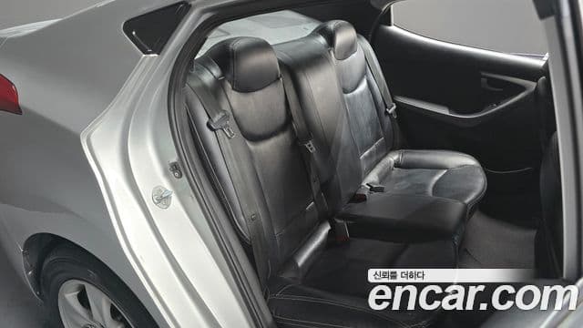 Hyundai Avante MD M16 GDI Smart, 2013 12