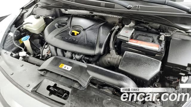 Hyundai i40 Modern, 2012 6