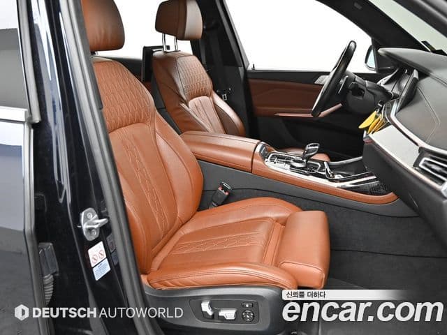 BMW X7 (G07) xDrive 40d M Sport 6인승, 2022 6