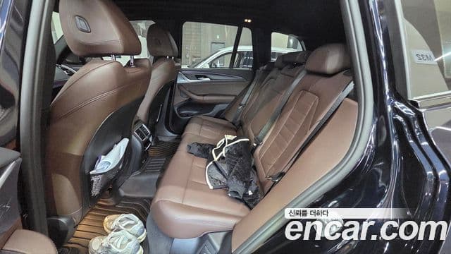 BMW iX3 M Sport, 2024 6