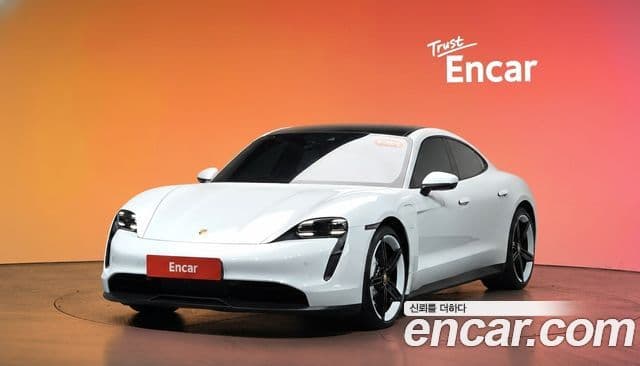 Porsche 타이칸 базовый, 2022 1