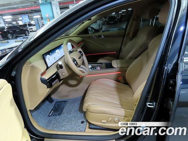 Genesis G80 (RG3) бензин 2.5 турбо AWD, 2025 6