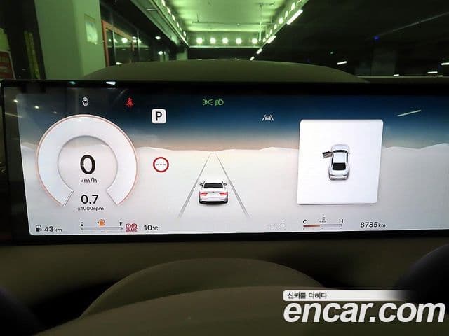 Genesis G80 (RG3) бензин 2.5 турбо AWD, 2025 9