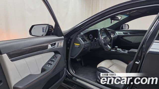 Genesis G80 Sport, 2018 10