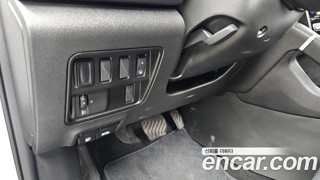 Renault Korea(Samsung) The / новый New QM6 2.0 LPe LE Signature 2WD, 2022 14