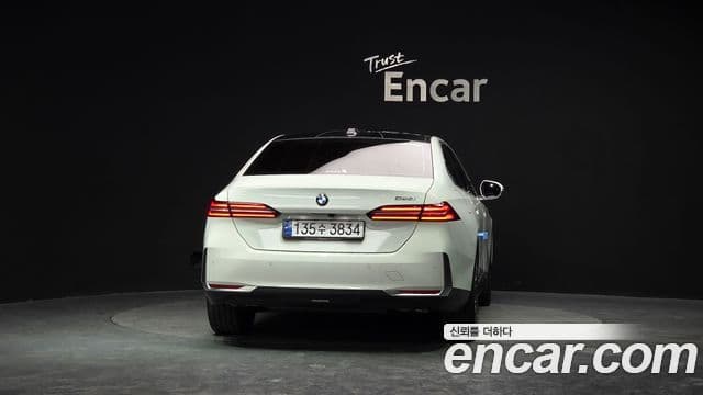 BMW 5시리즈 (G60), 2024 4