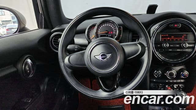 Mini Cooper 3세대, 2014 13