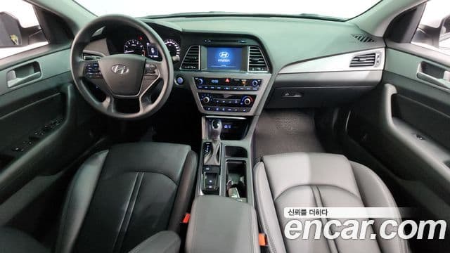 Hyundai LF Sonata Special, 2016 7