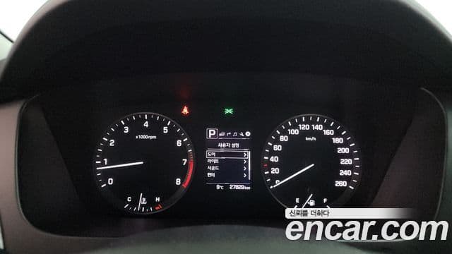 Hyundai LF Sonata Special, 2016 8