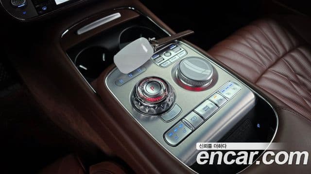 Genesis G90 (RS4) бензин 3.5 турбо AWD, 2022 9