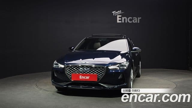 Genesis G70 Elite, 2019 3