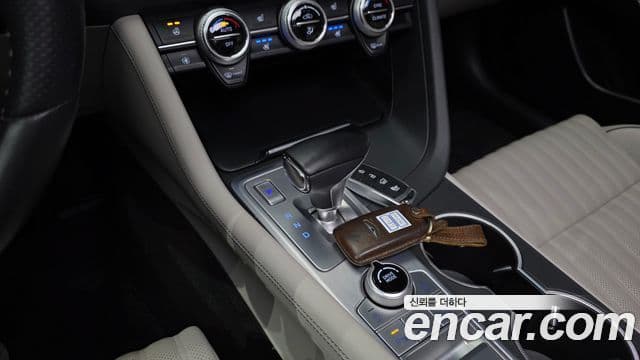 Genesis G70 Elite, 2019 9
