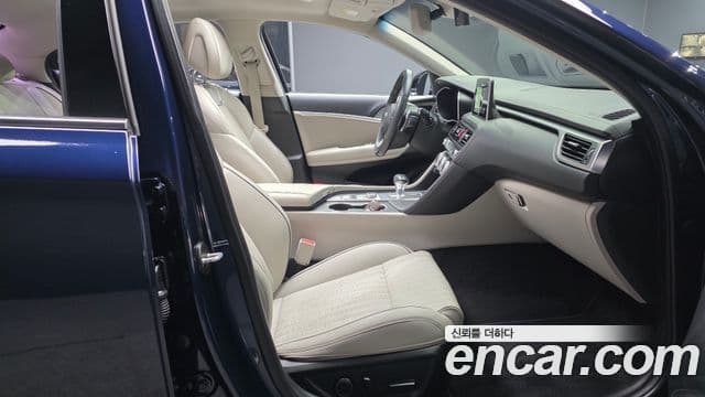 Genesis G70 Elite, 2019 10