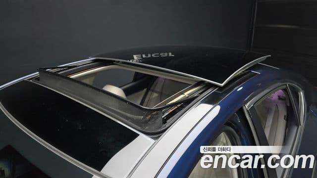 Genesis G70 Elite, 2019 19