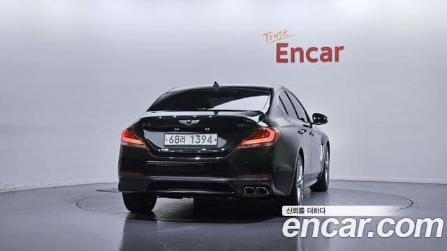 Genesis G70 Elite, 2019 4