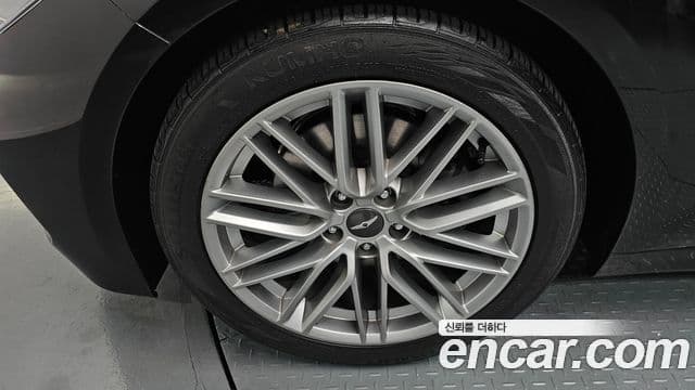 Genesis G70 Elite, 2019 все фото