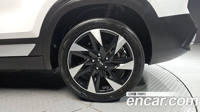 Kia Seltos Gravity, 2023 все фото