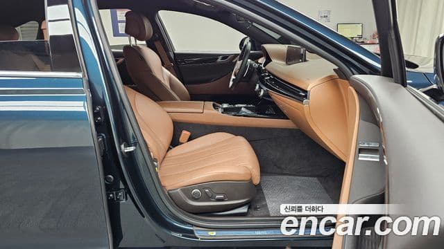 Genesis G80 (RG3) бензин 2.5 турбо AWD, 2022 11