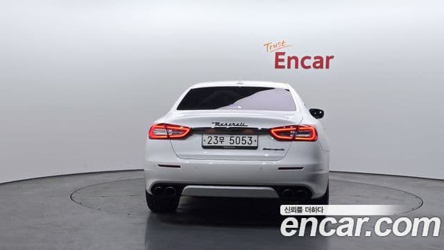 Maserati Quattroporte 3.0 V6, 2017 4