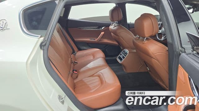 Maserati Quattroporte 3.0 V6, 2017 12