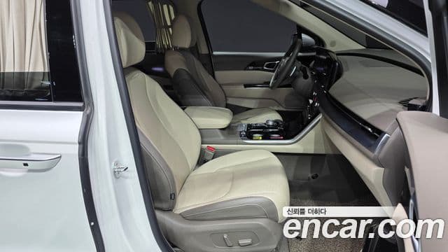 Kia Carnival 4세대 Signature, 2023 10