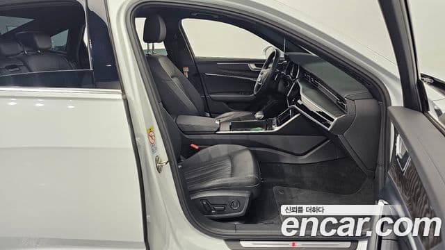 Audi A6 (C8) Premium, 2023 10