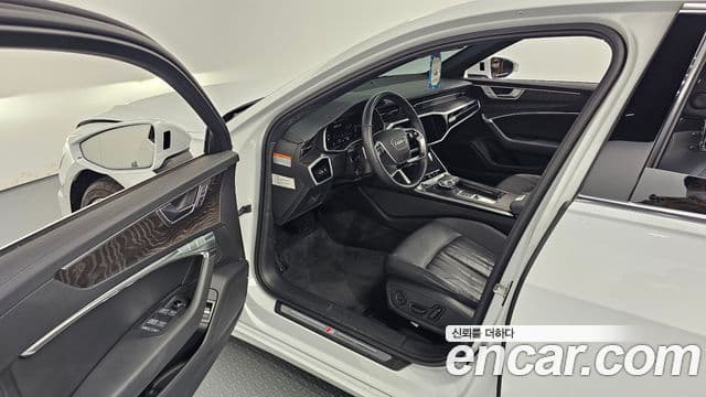 Audi A6 (C8) Premium, 2023 11